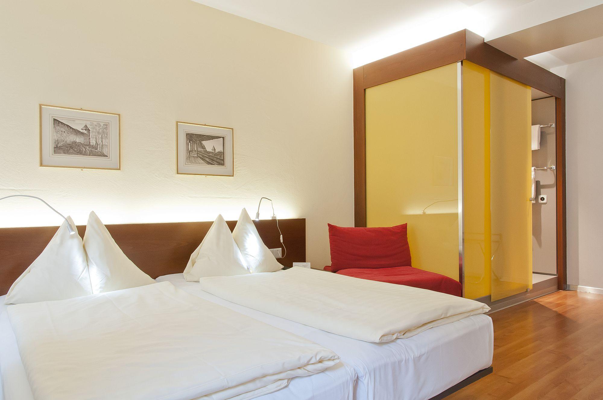 Goldener Schluessel Hotel Berna Quarto foto